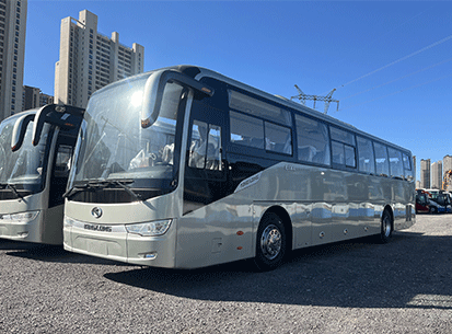 Used 65 Seater 6120 Kinglong Bus